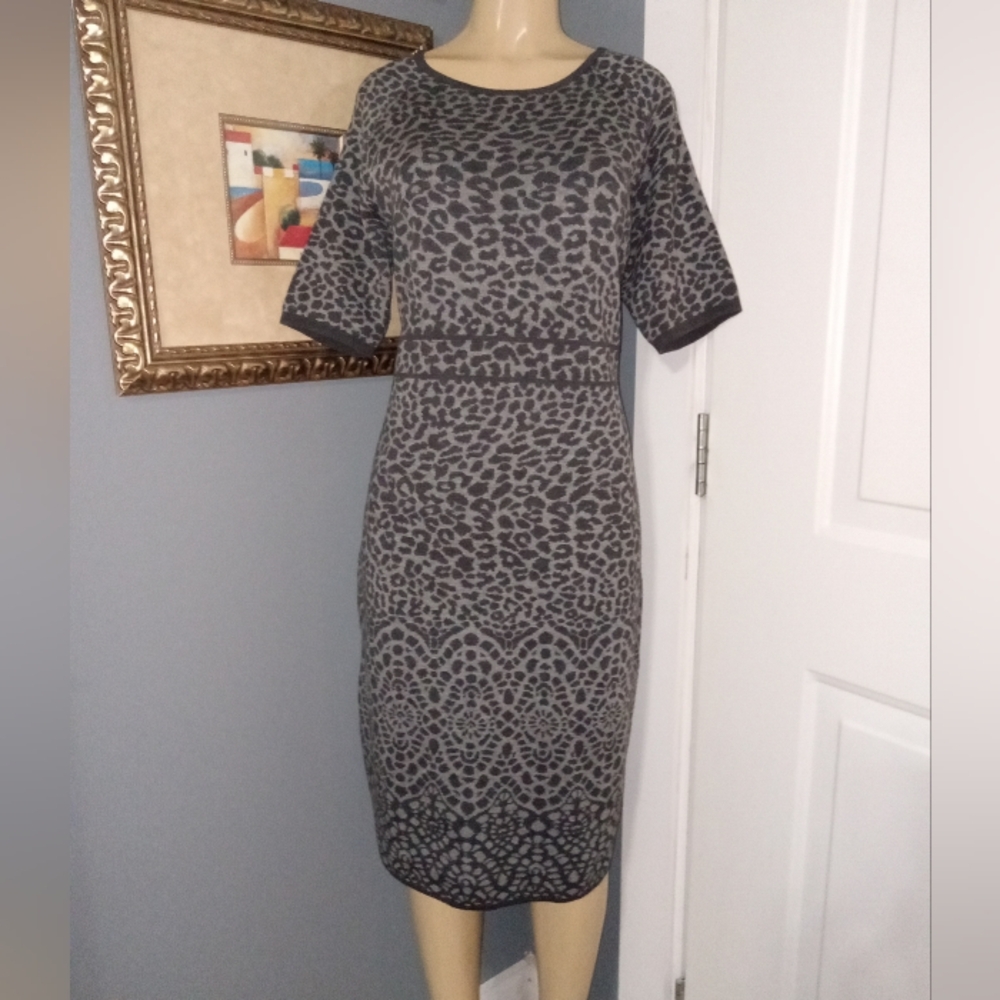CALVIN KLEIN GRAY & BLACK ANIMAL PRINT SWEATER DRESS SZ XL